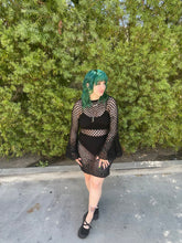 Load image into Gallery viewer, Don't Mesh With My Heart Crochet Dress Pattern — PDF