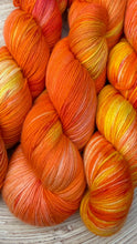 Load image into Gallery viewer, Hand Dyed Sock 4ply Yarn in Fire Cracker by Solicious Yarns