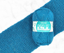 Load image into Gallery viewer, Isle British Wool Aran Yarn in Linga Isle by World of Wool