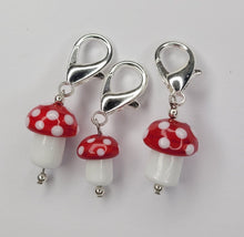 Load image into Gallery viewer, Handmade Glass Mushroom Stitch Markers — Set of 3
