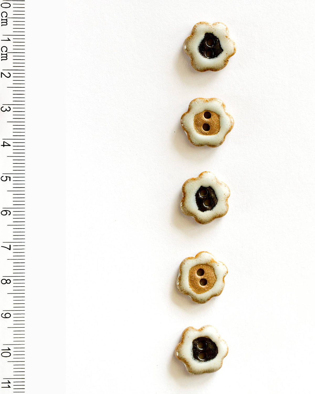 Arty Flower handmade sewing buttons by Incomparable Buttons, set of 5