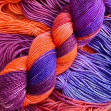 Load image into Gallery viewer, Hand Dyed Superwash Merino DK Yarn in Pumpkin Eve by Solicious Yarns
