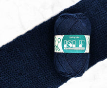 Load image into Gallery viewer, Isle British Wool Aran Yarn in Yell Isle by World of Wool
