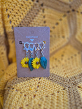Load image into Gallery viewer, Stitch Markers | Gobblin Glass
