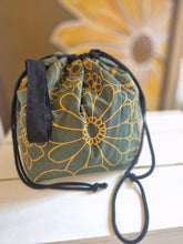 Load image into Gallery viewer, Lauren Lynn | Project Bag Large
