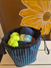 Load image into Gallery viewer, Lauren Lynn | Project Bag Small
